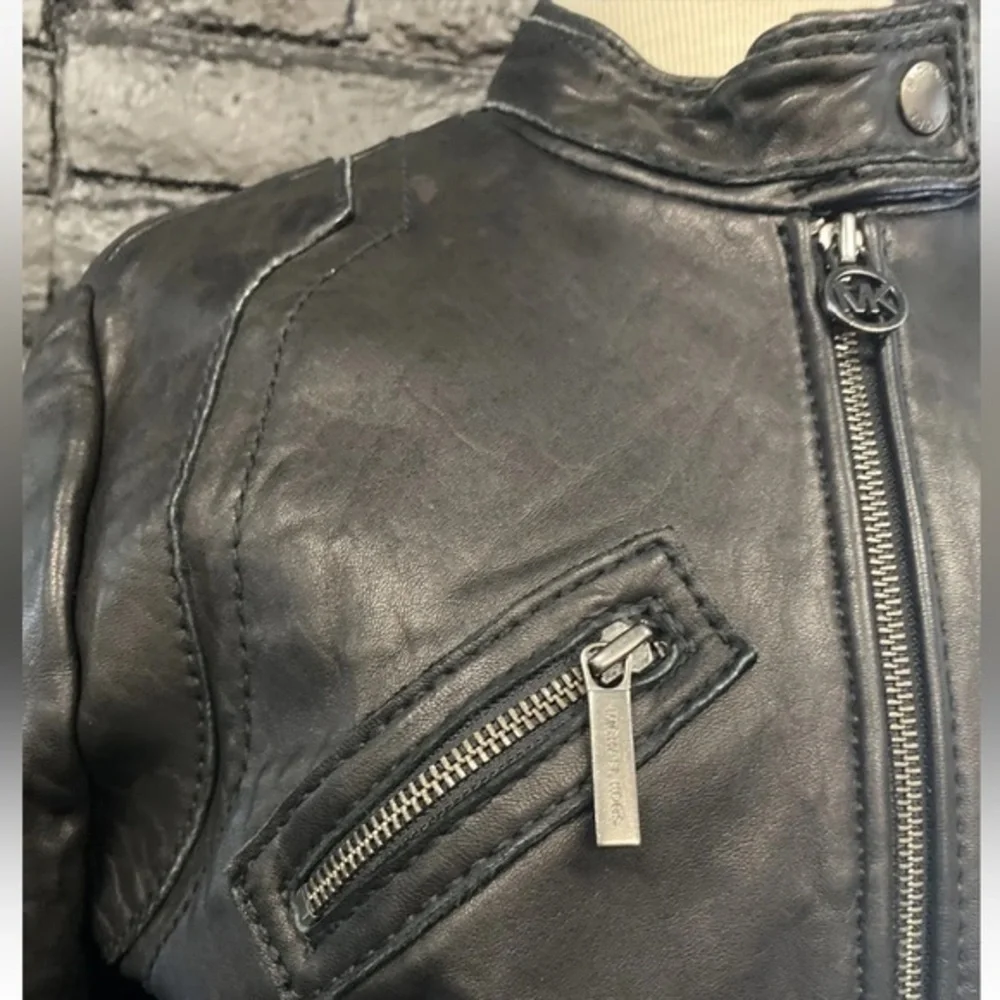 MICHAEL KORS BLACK LEATHER CAFE RACER MOTO JACKET L - Picture 4 of 9